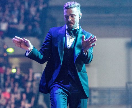 Justin Timberlake Dancing GIF - Find & Share on GIPHY