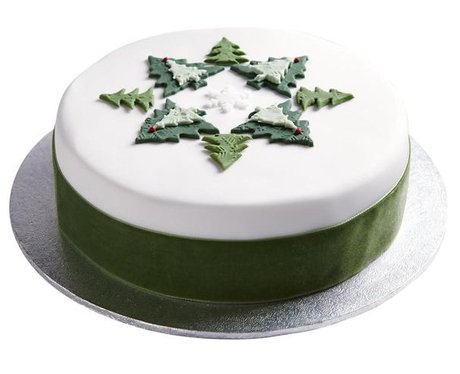 The 11 Best Christmas Cakes To Buy - Heart