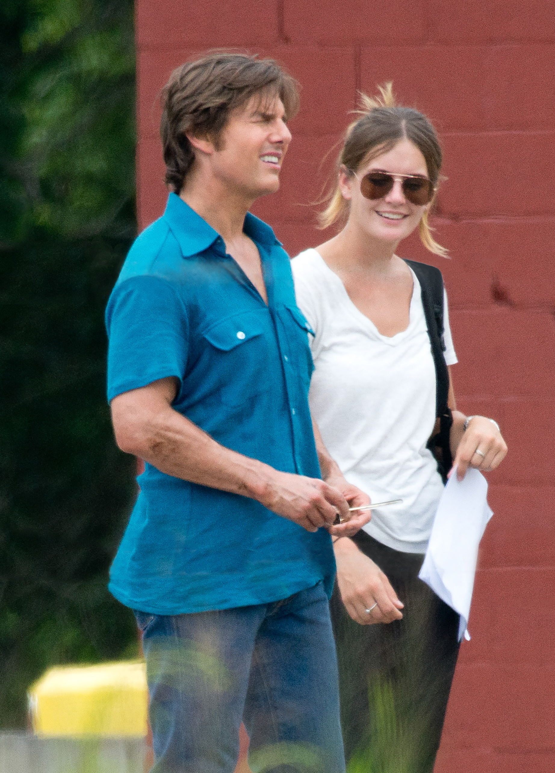 Tom Cruise seen her with new girlfriend