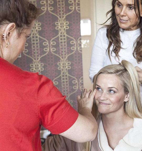 Stars Getting Ready for the Oscars