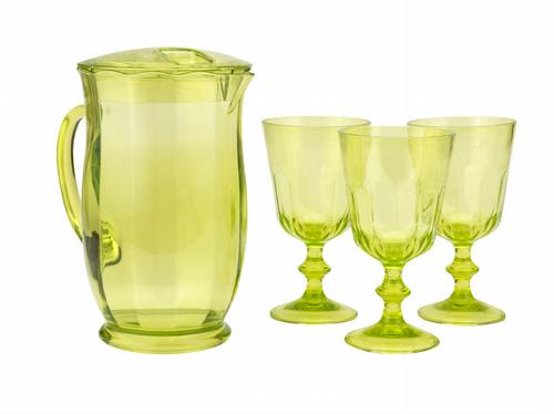 HomeSense green picnicware