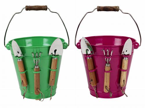 HomeSense metal buckets