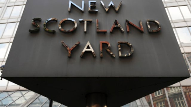 scotland yard undercover detective scotland yard undercover detective