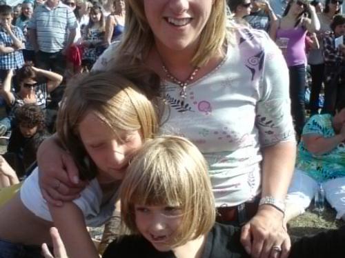 JLS Fans at The Embankment: Your photos