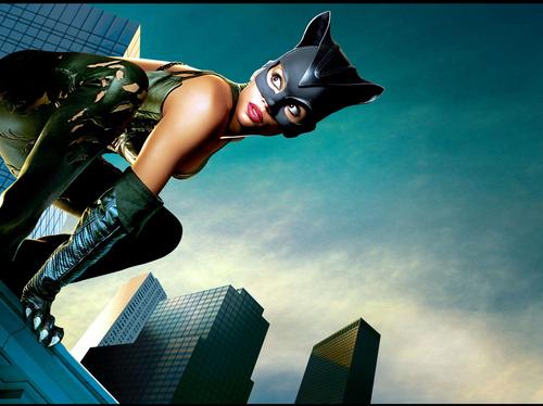 Catwoman Halle Berry