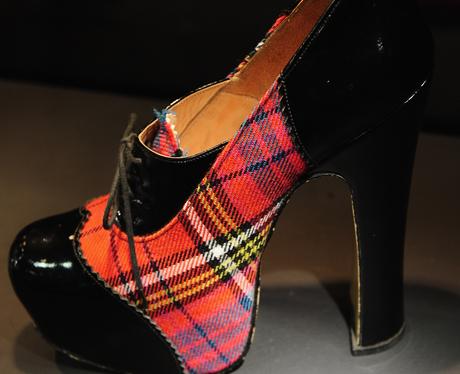Shoesday on Heart