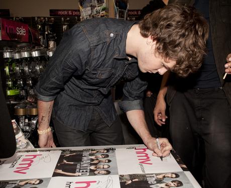 The Wanted signing HMV