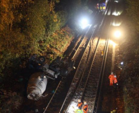 Pictures from Oxshott Train Crash
