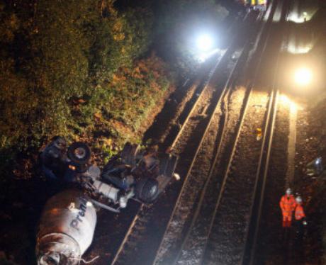Pictures from Oxshott Train Crash