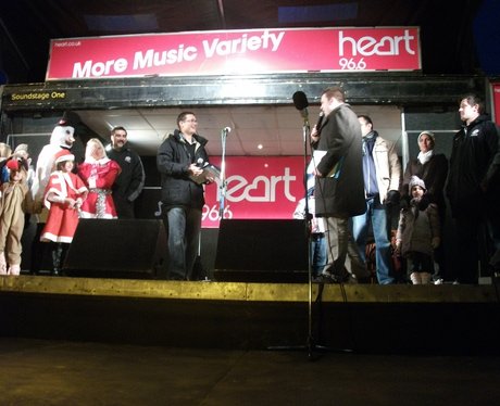 Hemel Christmas Light Switch On 2010