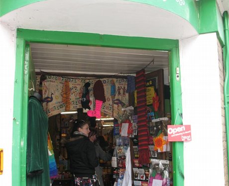 Open/Close door signs in Canterbury
