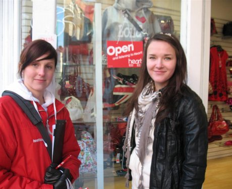 Open/Close door signs in Canterbury