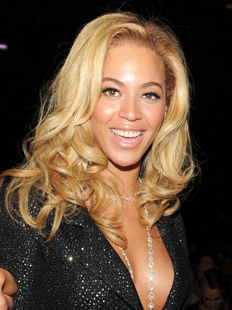 beyonce with blonde hair