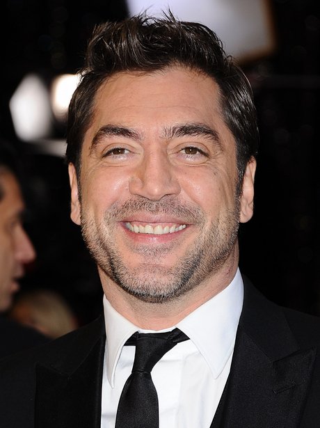 Javier Bardem - Oscars 2011: Red Carpet - Heart