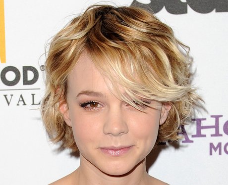 Carey Mulligan Tousled Dark Blonde Waves Most Iconic Short Celebrity Haircuts Heart