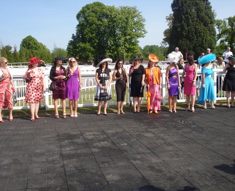 Tom, Lynsey & Jack visited Lingfield Park. The Hea