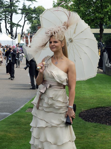 Fashion at Royal Ascot - Heart