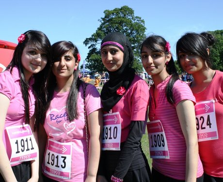 Race for Life in Luton
