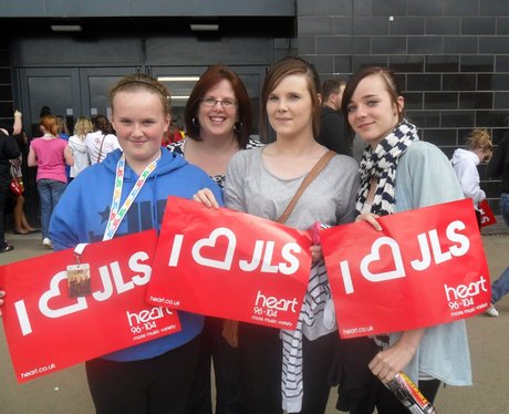 JLS & Olly Murs at Stadium MK
