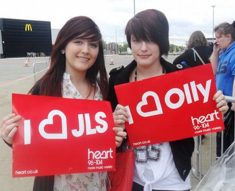 JLS & Olly Murs at Stadium MK