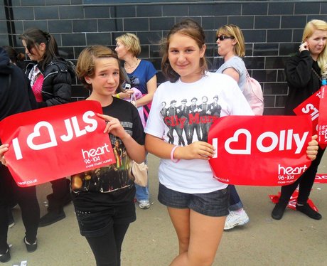 JLS & Olly Murs at Stadium MK