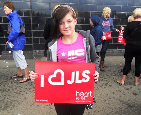 JLS & Olly Murs at Stadium MK