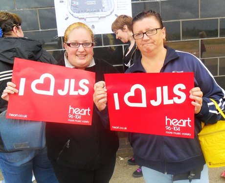 JLS & Olly Murs at Stadium MK