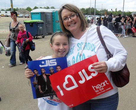 JLS & Olly Murs at Stadium MK