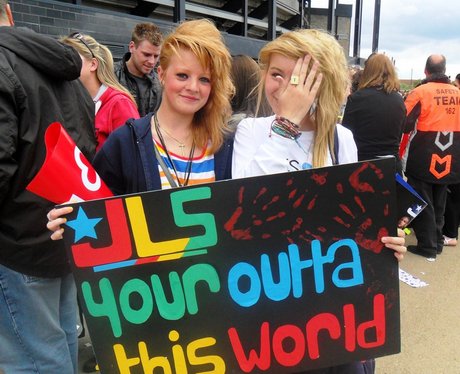 JLS & Olly Murs at Stadium MK
