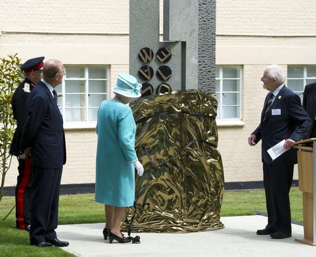 The queen at bletchley