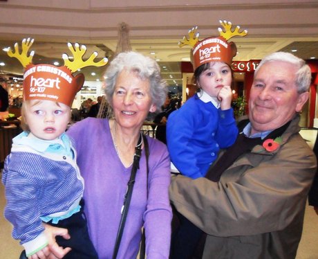 The Galleria Hatfield Christmas Light Switch On
