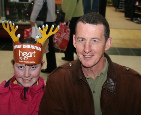 The Galleria Hatfield Christmas Light Switch On
