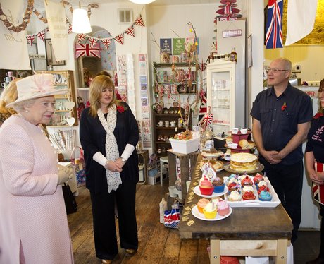 the queen visits margate