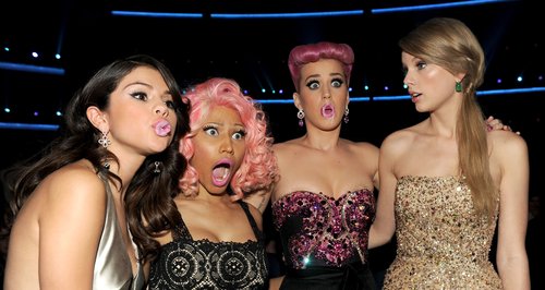 Katy Perry and Nicki Minaj American Music Awards