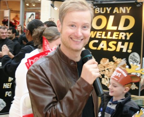 The Mall Christmas Light Switch On Luton