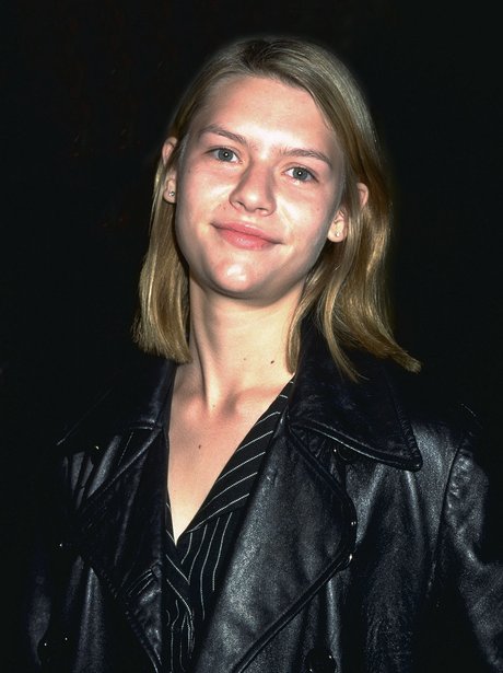 Claire Danes as a young lady