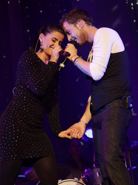 Nelly Furtado Duet Broken Strings