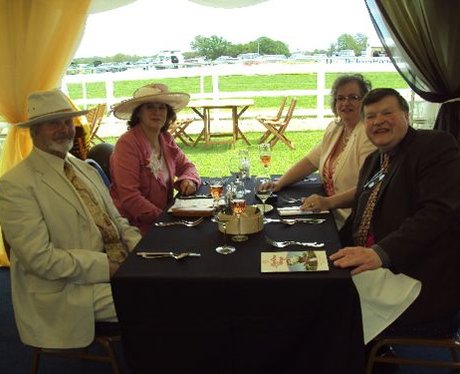 plumpton ladies day