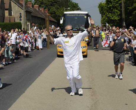 Olympic Flame in Chippenham - 10