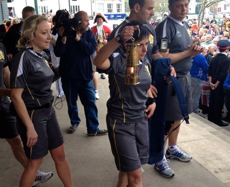 6000 came to see the torch