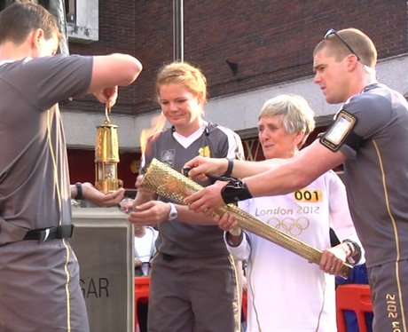 Olympic Torch leaves Worcester