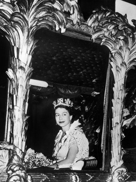 1952: The New Queen