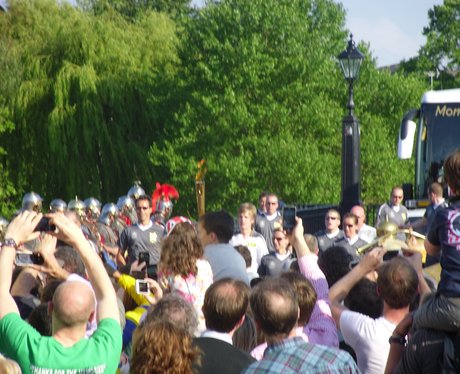 Olympic torch arrives in Chester 