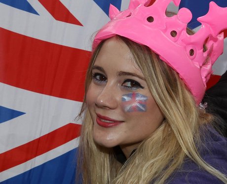 Sunday: Thames River Pageant
