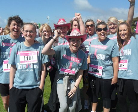 Folkestone Race For Life - Getting ready!