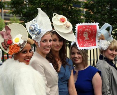 Royal Ascot: Ladies Day - Royal Ascot 2012 - Heart