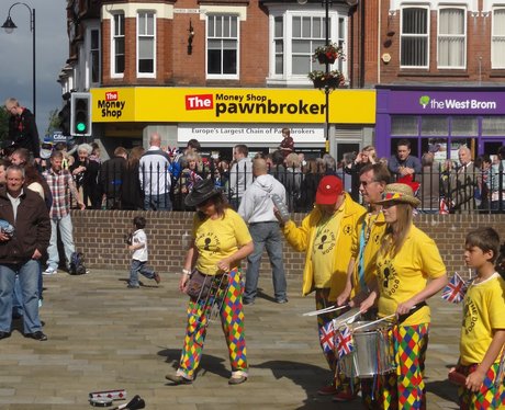 The Olympic Torch Relay Day 44: Solihull to Reddit