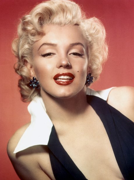 Marilyn Monroe, 1953 - Marilyn Monroe In Pictures - Heart