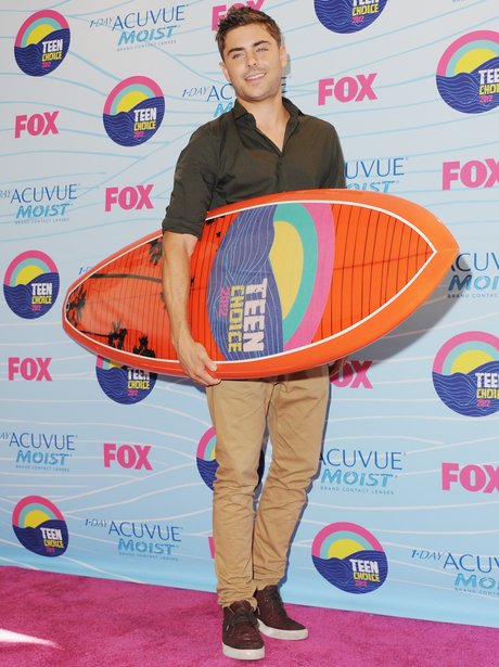 Zac Efron arrives