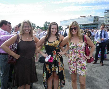 Newbury Racecourse Ladies Day